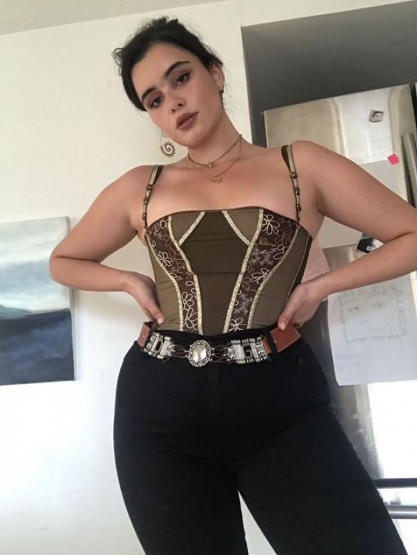 Barbie Ferreira hot look