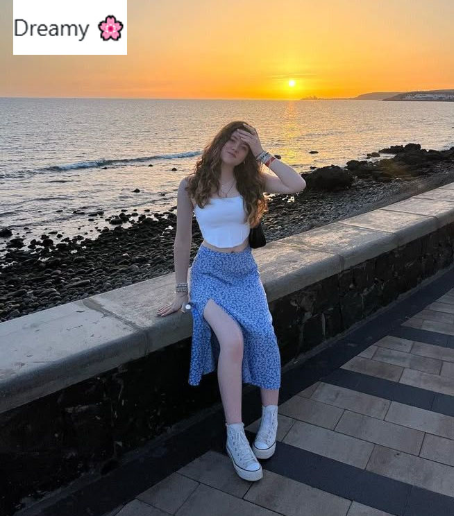 Short Comments for a Girl Picture