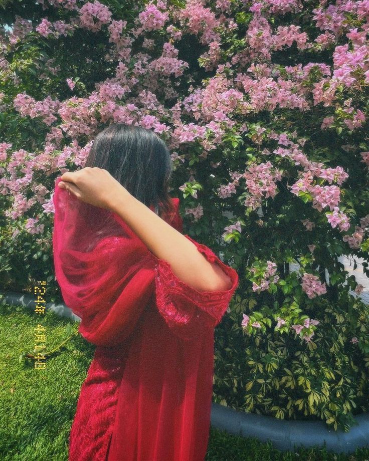 Hidden Face Girl Pic Indian